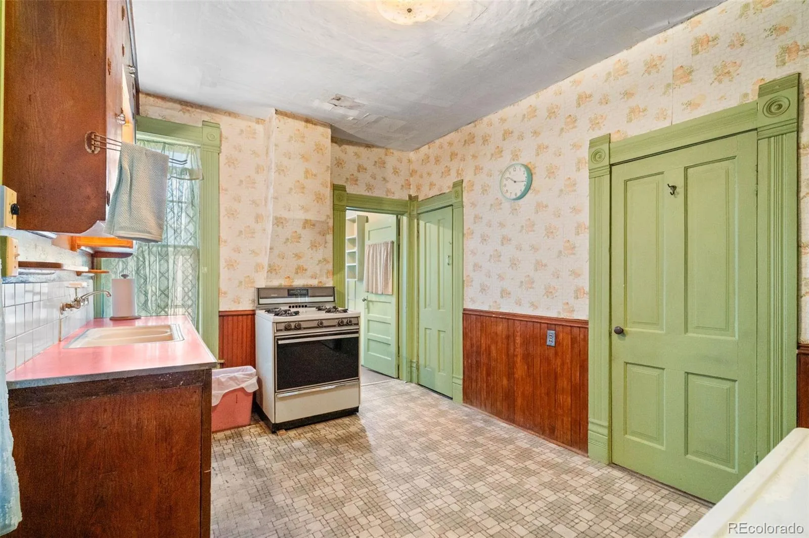 110 W Ellsworth Avenue Denver CO 80223 | MLS #REC5289456 08092026153926 1600 21