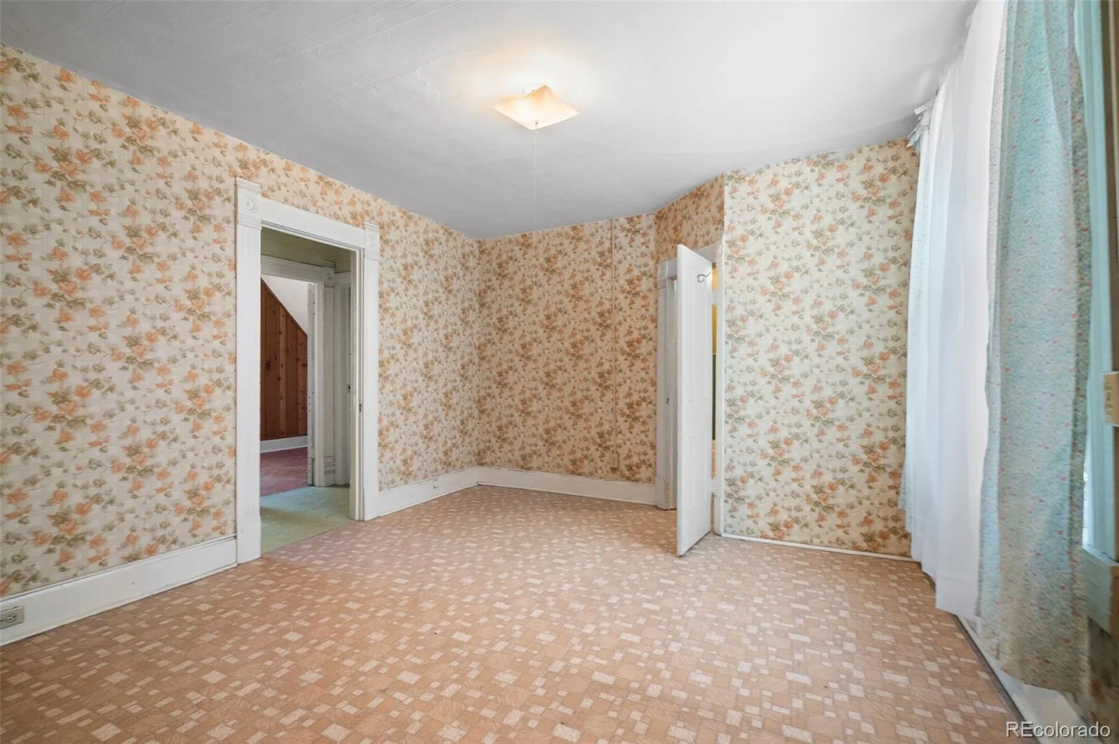 110 W Ellsworth Avenue Denver CO 80223 | MLS #REC5289456 08092026153926 1600 27