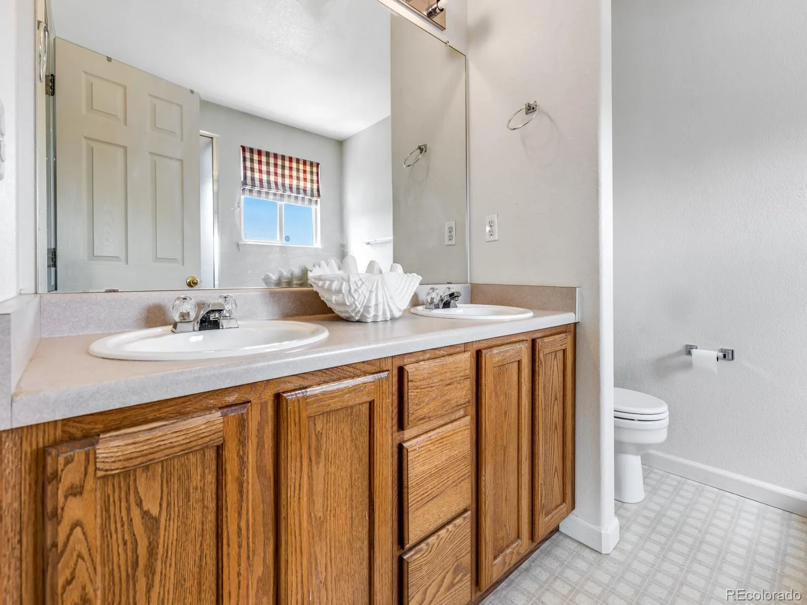 2744 Bethlehem Circle Broomfield CO 80020 | MLS #REC5289687 07252026165401 1600 17