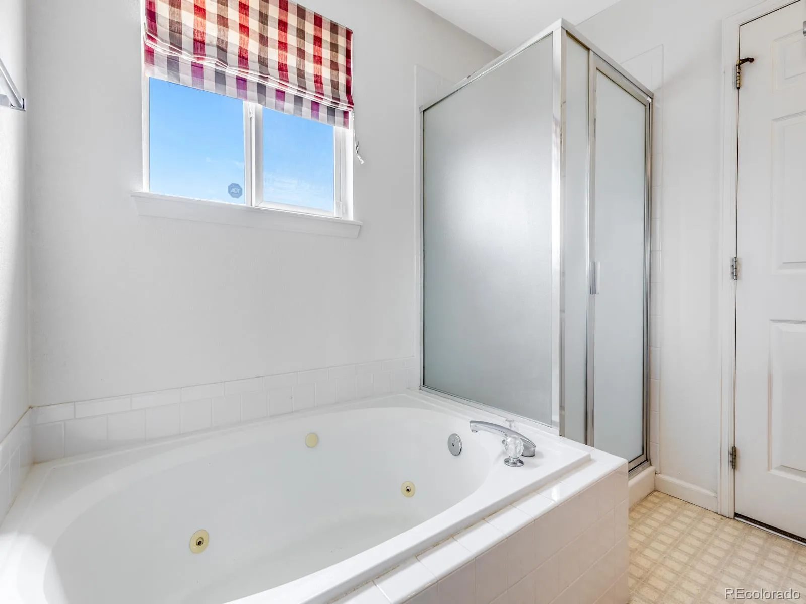 2744 Bethlehem Circle Broomfield CO 80020 | MLS #REC5289687 07252026165401 1600 18
