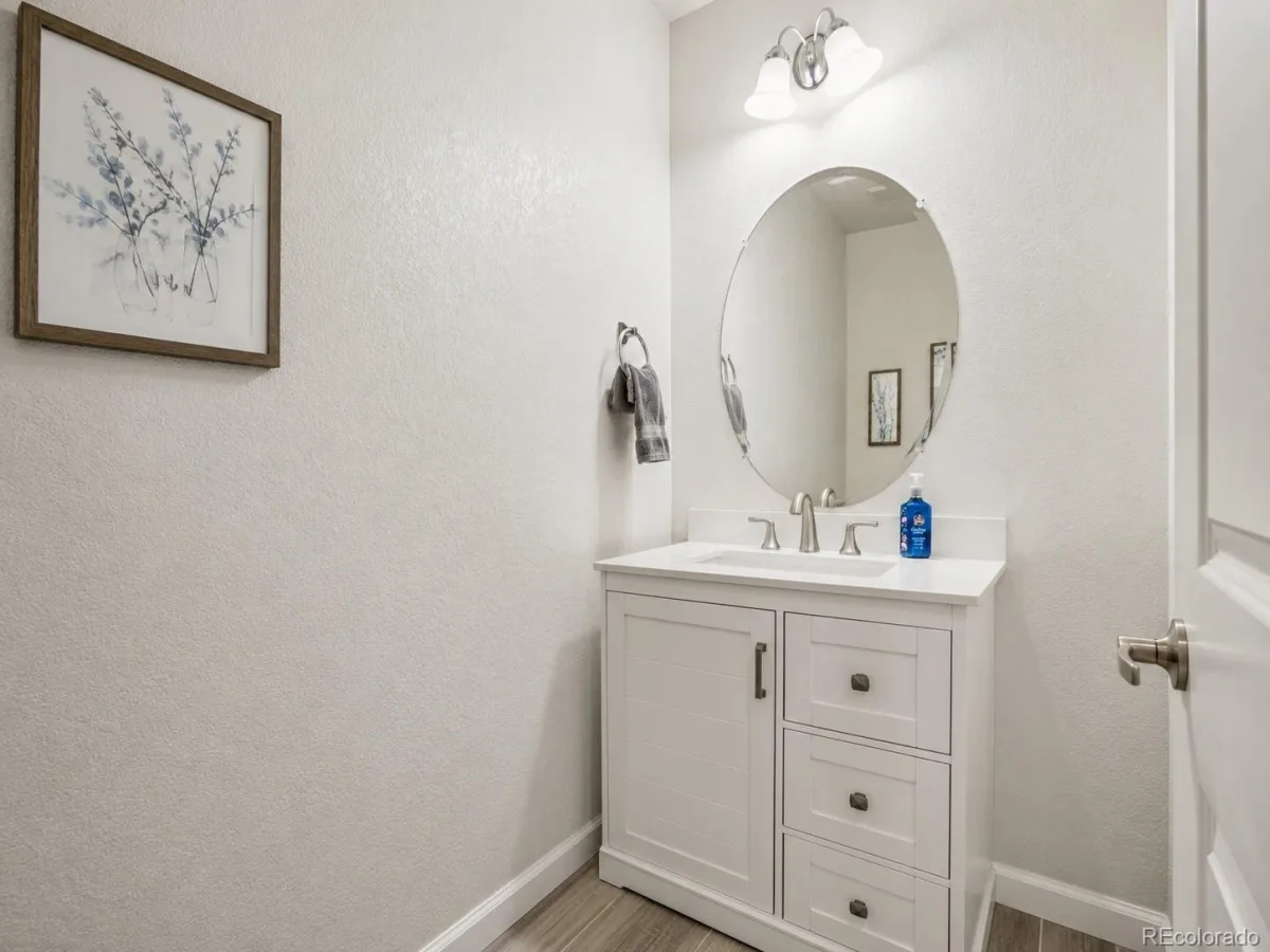 24082 E 2nd Drive Aurora CO 80018 | MLS #REC5291458 06162026173042 1200 23