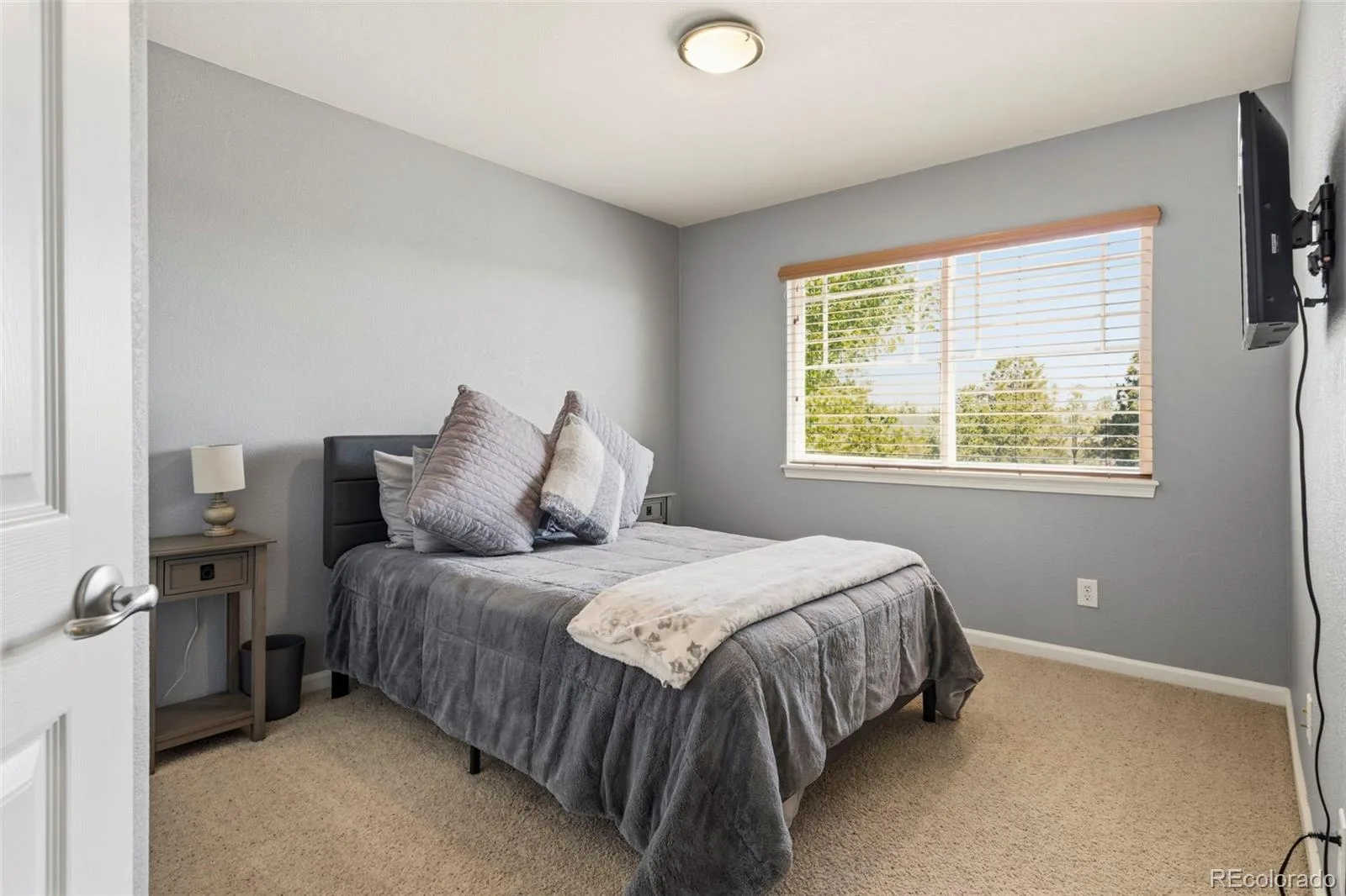 24082 E 2nd Drive Aurora CO 80018 | MLS #REC5291458 06162026173042 1600 19