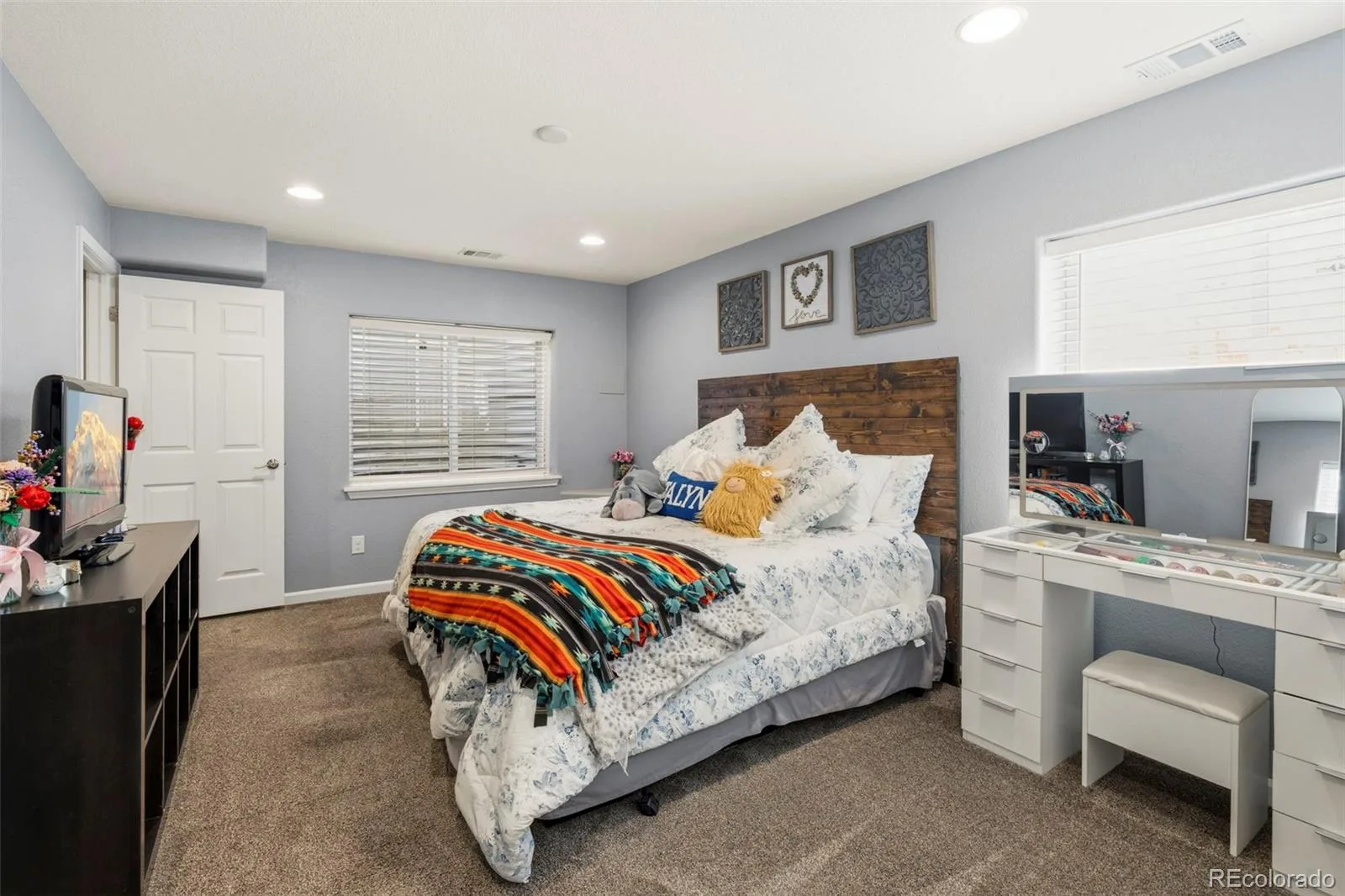 24082 E 2nd Drive Aurora CO 80018 | MLS #REC5291458 06162026173042 1600 29