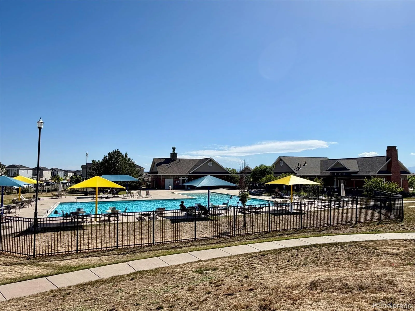 24082 E 2nd Drive Aurora CO 80018 | MLS #REC5291458 06162026173042 1600 40