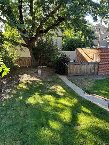 415 N Monroe Street Denver CO 80206 MLS #REC5291670 05282026015117 800 12