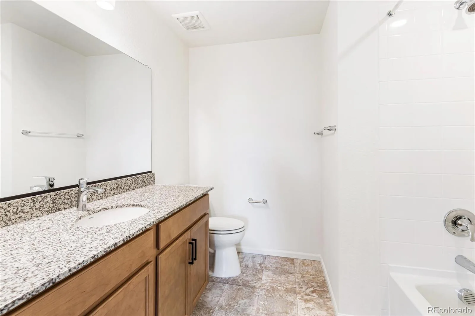 15420 Locust Street Brighton CO 80602 | MLS #REC5291742 08122026175131 1600 26