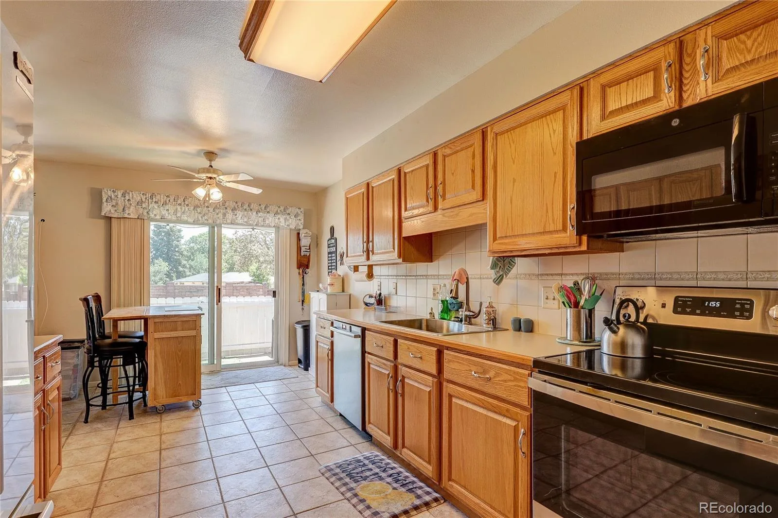7202 W Cedar Circle Lakewood CO 80226 | MLS #REC5292324 08222026033549 1600 12