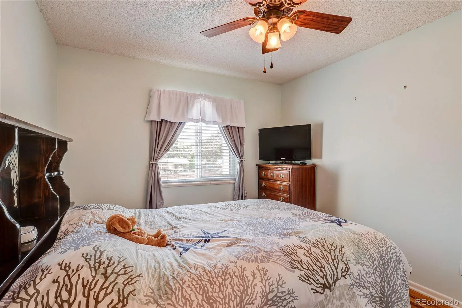 7202 W Cedar Circle Lakewood CO 80226 | MLS #REC5292324 08222026033549 1600 22