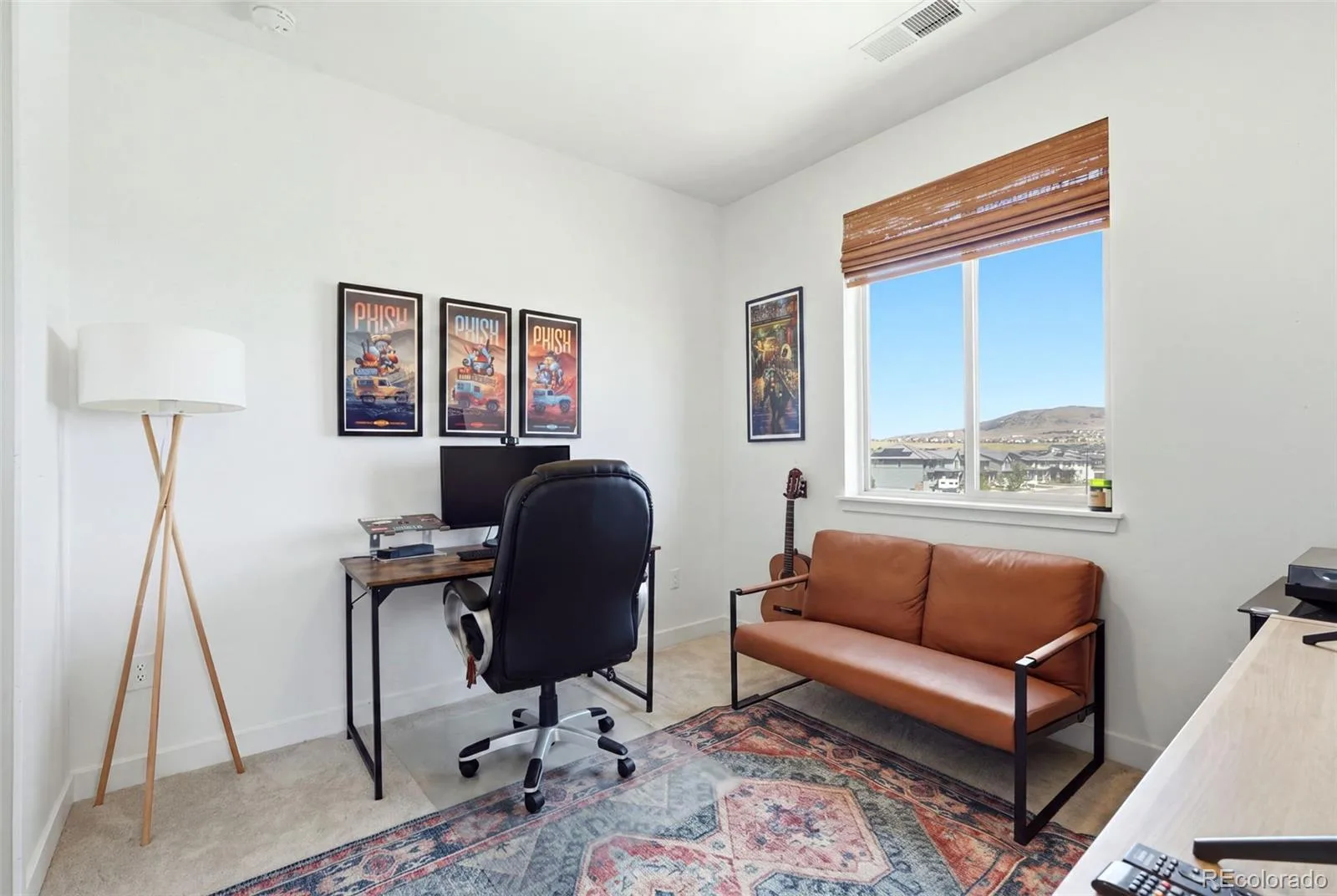 08252026142528 1600 24