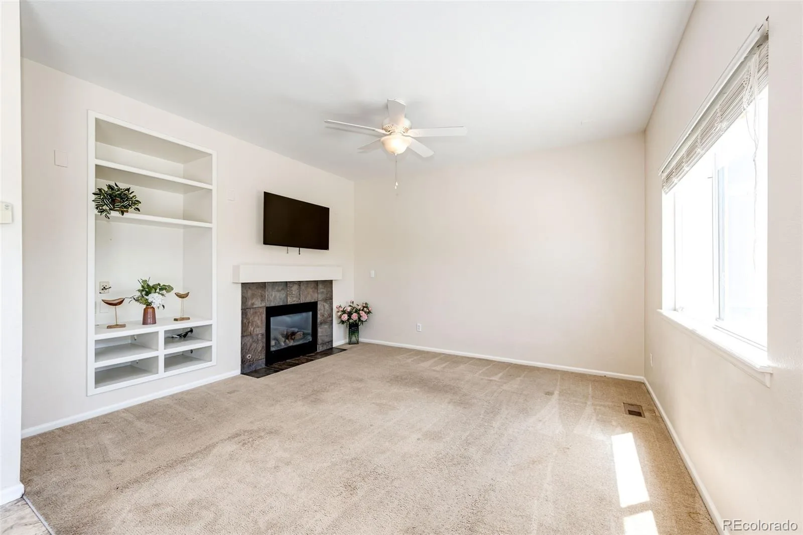 24621 E Kansas Circle Aurora CO 80018 | MLS #REC5294730 06122026073555 1600 8