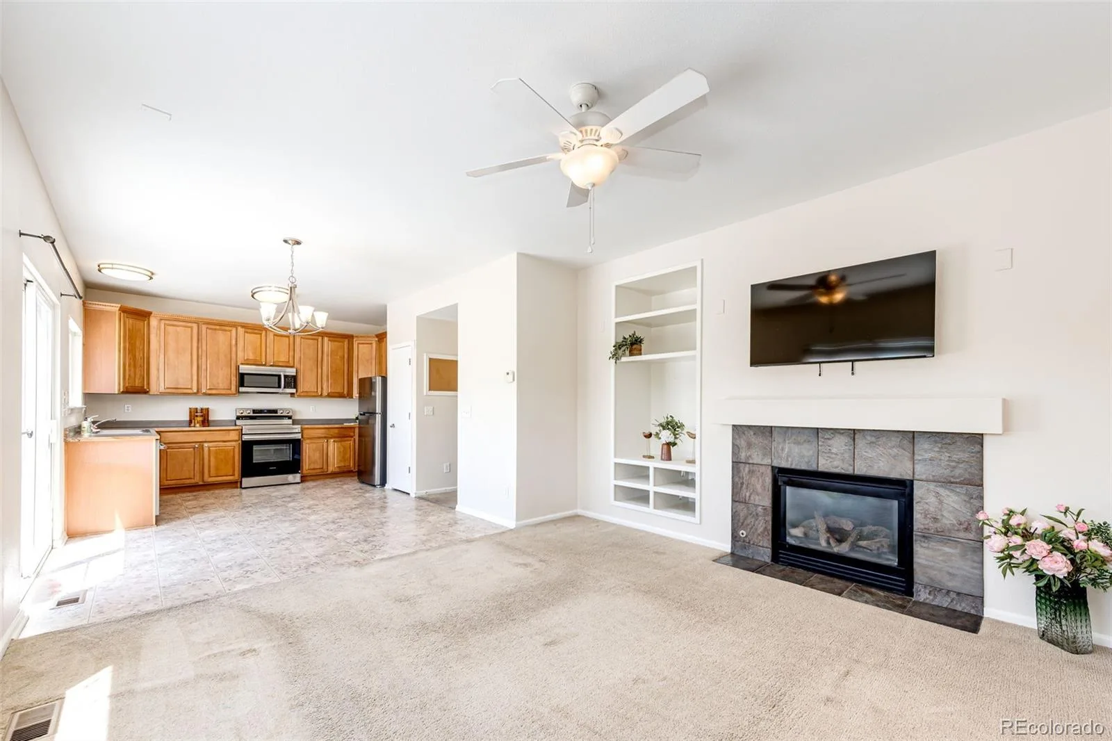 24621 E Kansas Circle Aurora CO 80018 | MLS #REC5294730 06122026073555 1600 9