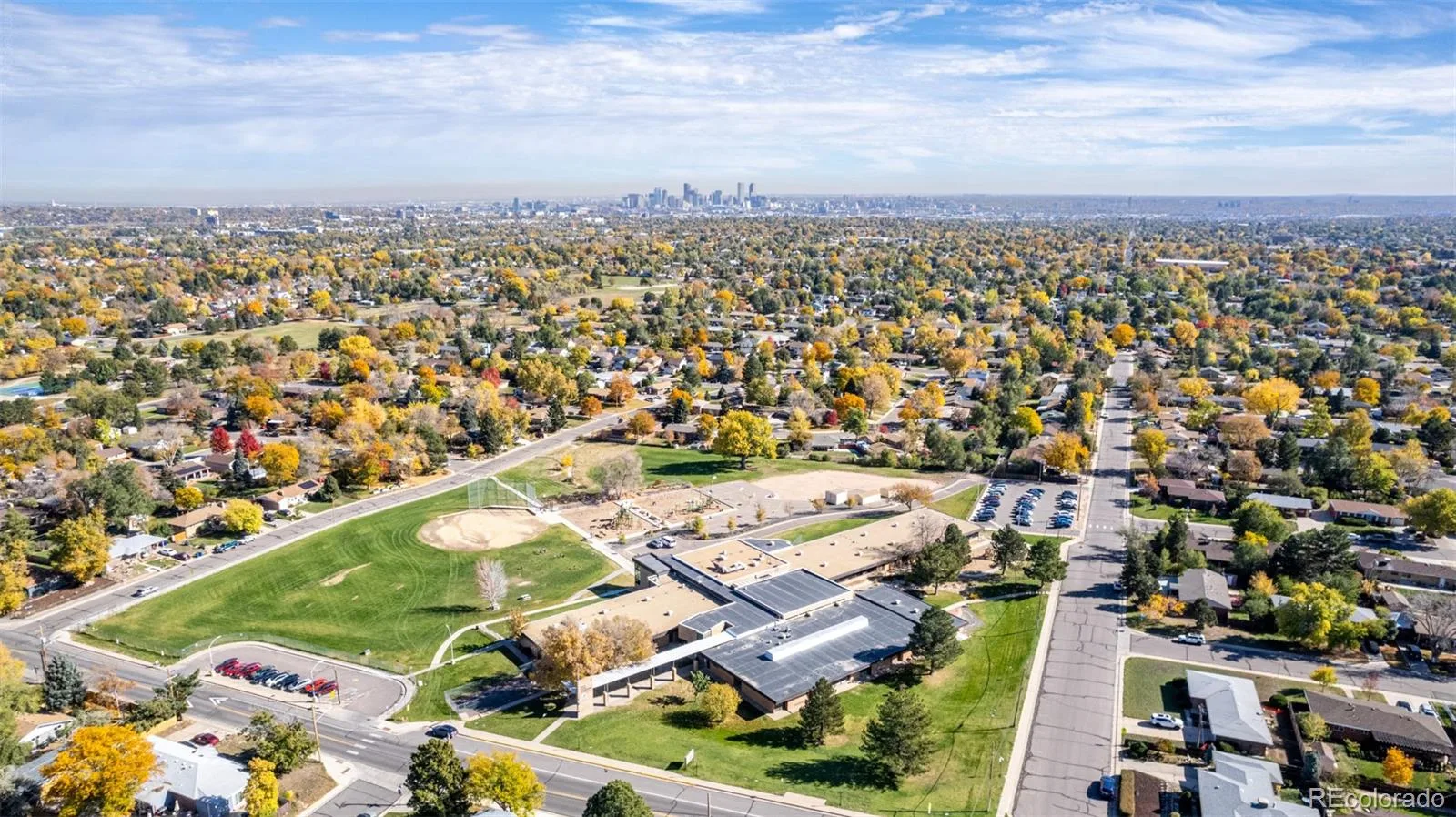 7220 W Maple Drive Lakewood CO 80226 | MLS #REC5295620 08272026122407 1600 28