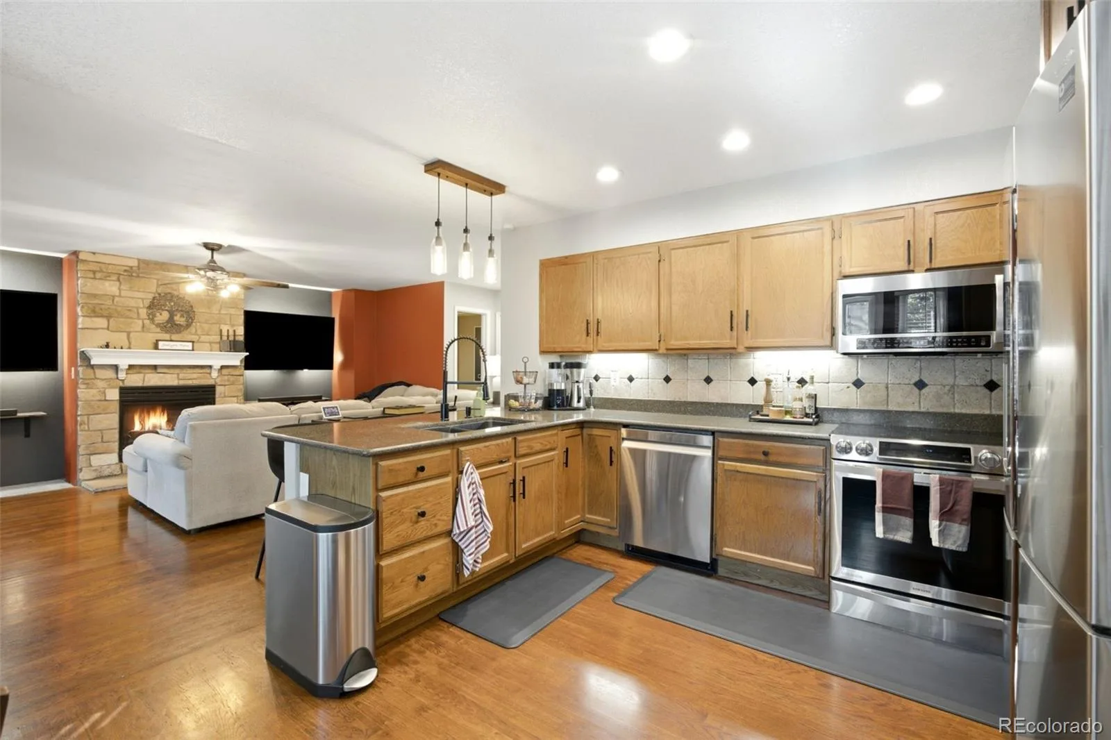 10065 Owens Street Broomfield CO 80021 MLS #REC5295779 06122026174045 1600 14