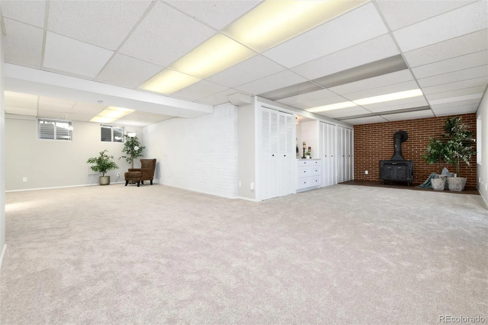 1586 S Wright Court Lakewood CO 80228 | MLS #REC5297022 10142026204817 1600 14