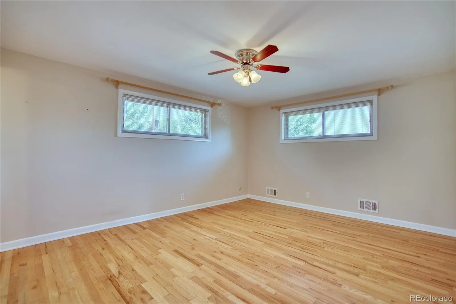 10469 Ronald Lane Northglenn CO 80234 | MLS #REC5298156 07022026063318 1600 10