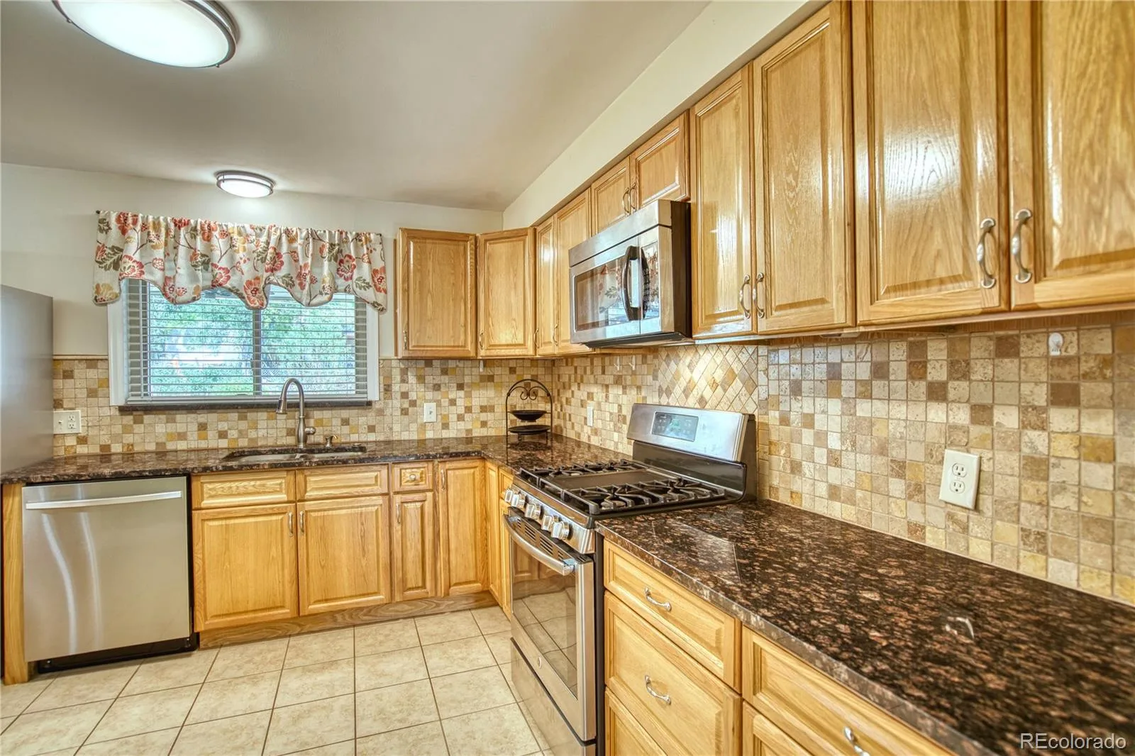 10469 Ronald Lane Northglenn CO 80234 | MLS #REC5298156 07022026063318 1600 8