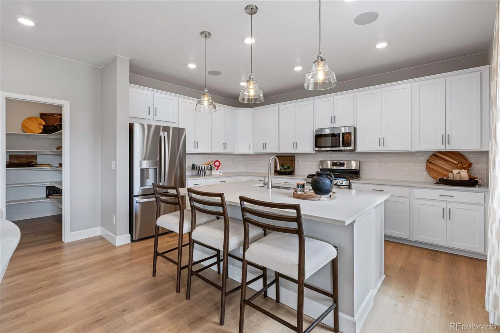17018 W 92nd Place Arvada CO 80007 MLS #REC5298576 05282026140647 1600 10