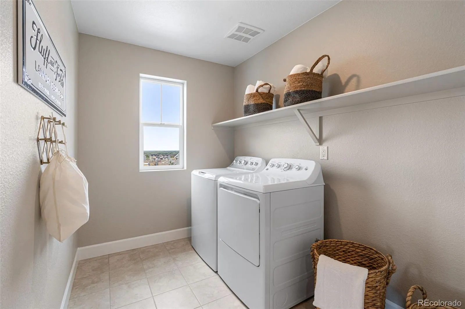 17018 W 92nd Place Arvada CO 80007 MLS #REC5298576 05282026140647 1600 27
