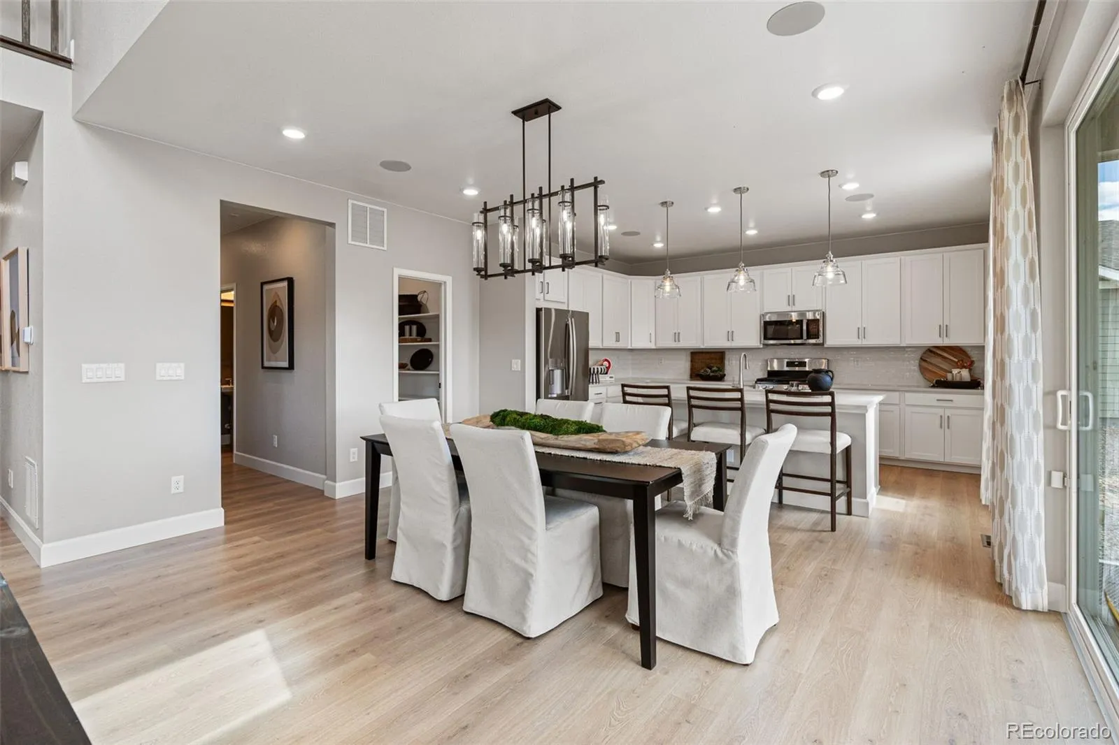 17018 W 92nd Place Arvada CO 80007 MLS #REC5298576 05282026140647 1600 8