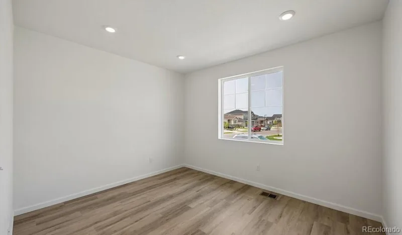 3922 N Haleyville Street Aurora CO 80019 | MLS #REC5298952 08182026195437 800 11