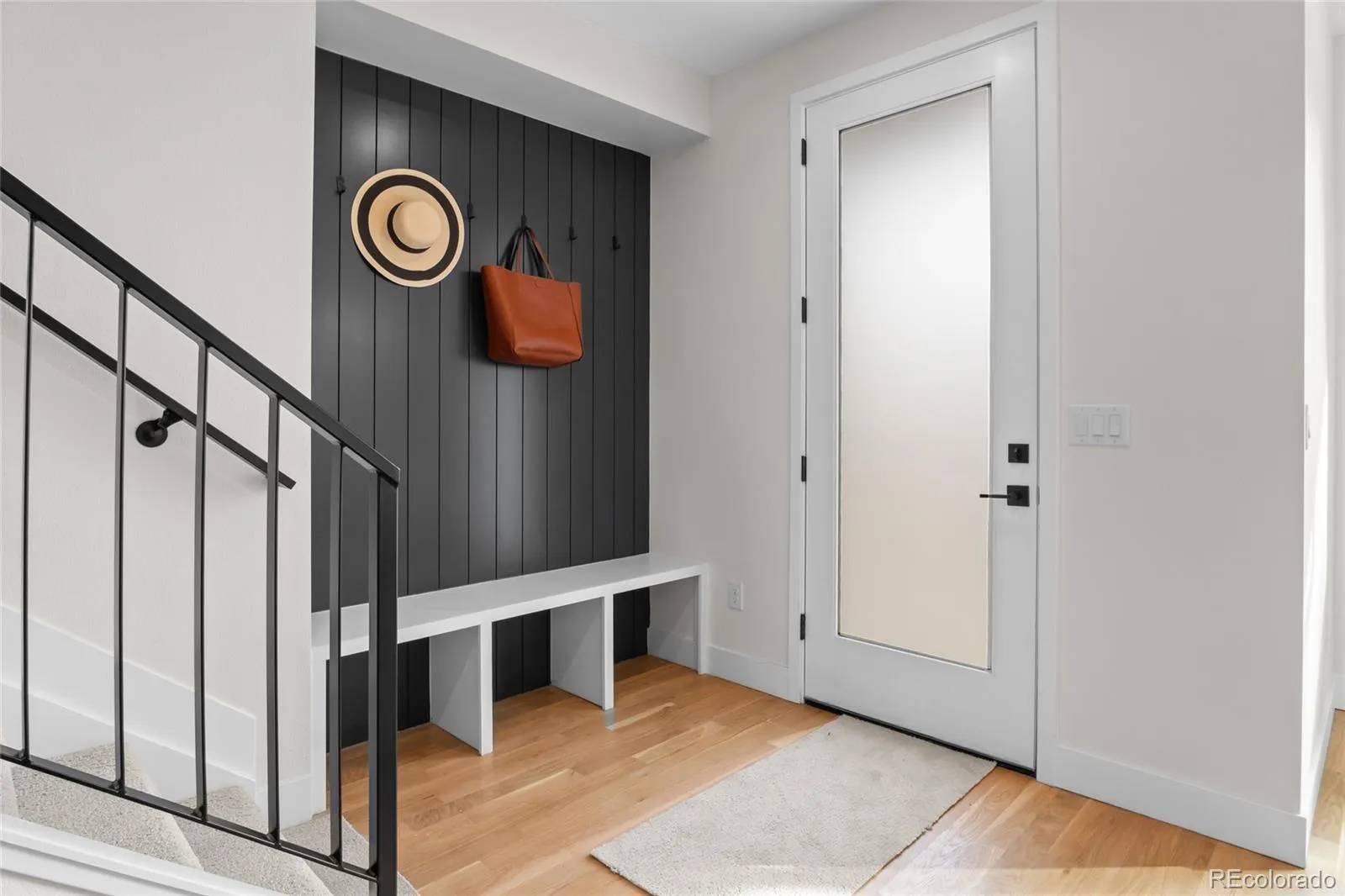 04152026224222 1600 21