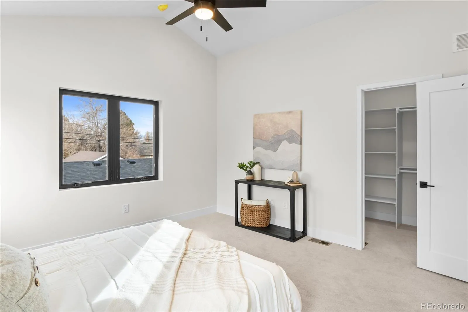 04152026224222 1600 25