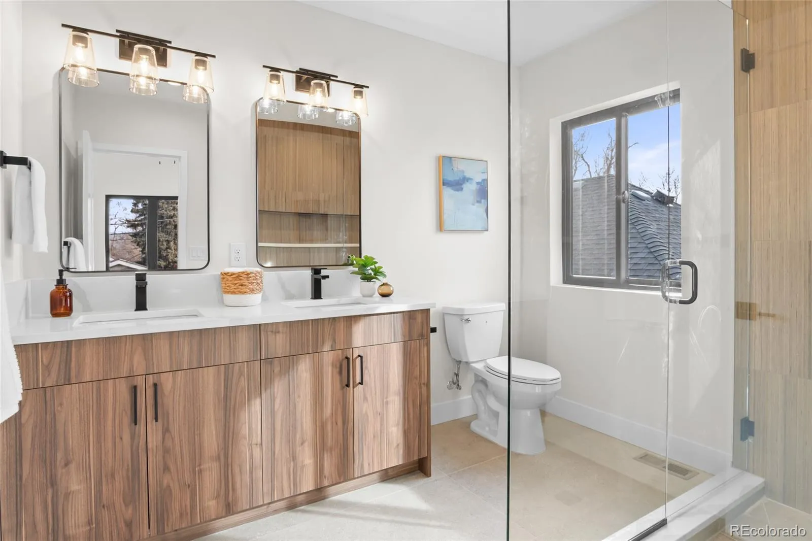 04152026224222 1600 27