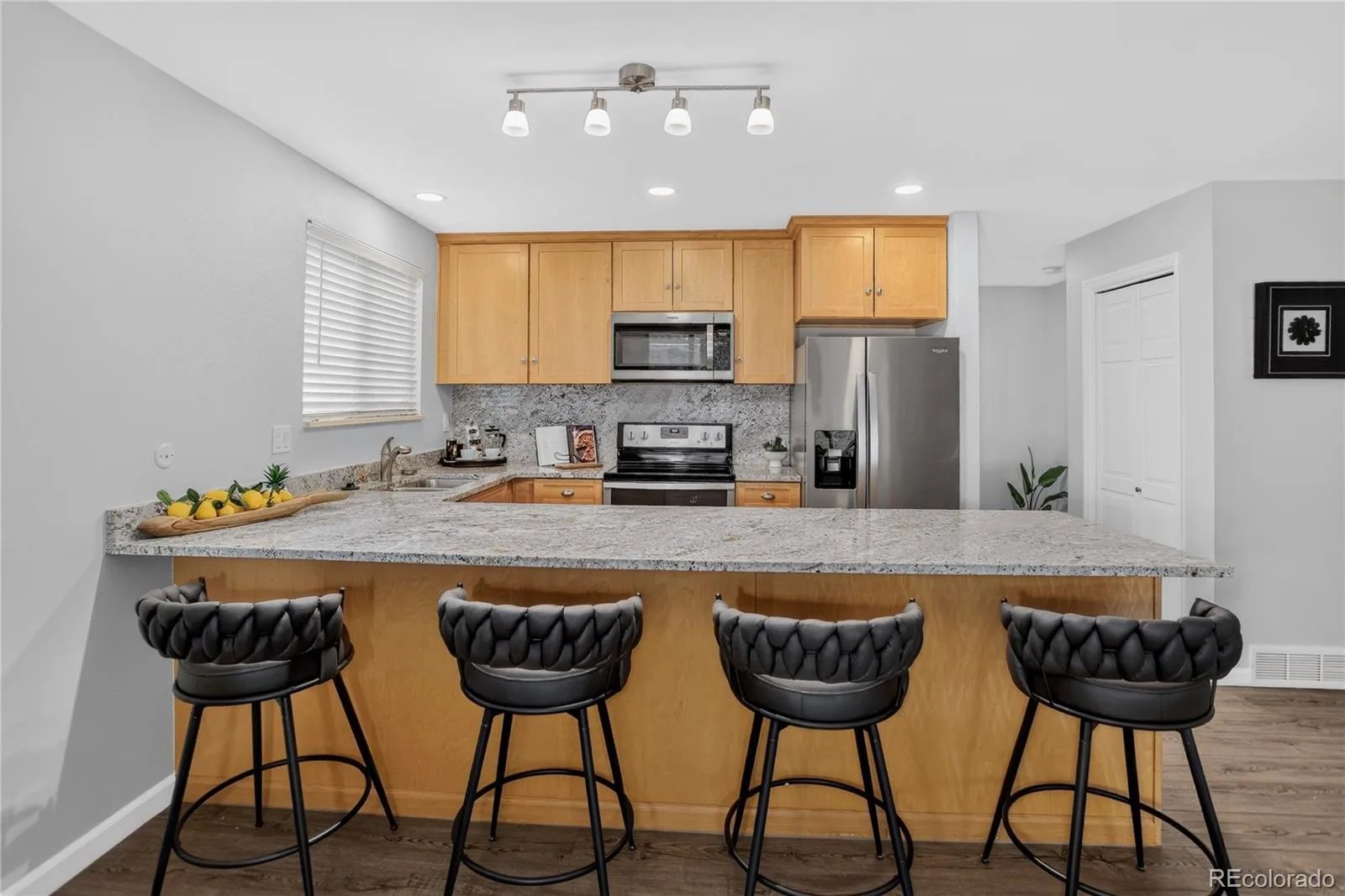 1843 S Pierson Court Lakewood CO 80232 | MLS #REC5300663 09302026152125 1600 11