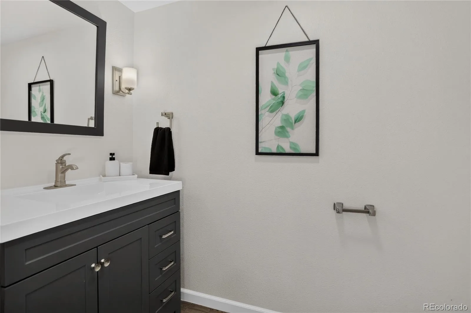 1843 S Pierson Court Lakewood CO 80232 | MLS #REC5300663 09302026152125 1600 31