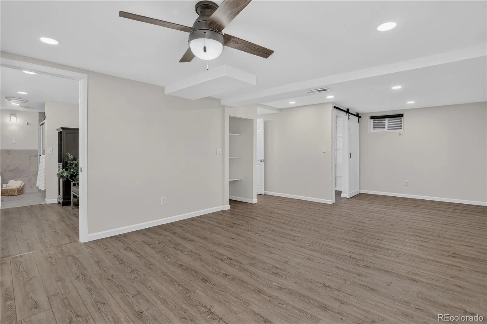 1843 S Pierson Court Lakewood CO 80232 | MLS #REC5300663 09302026152125 1600 35