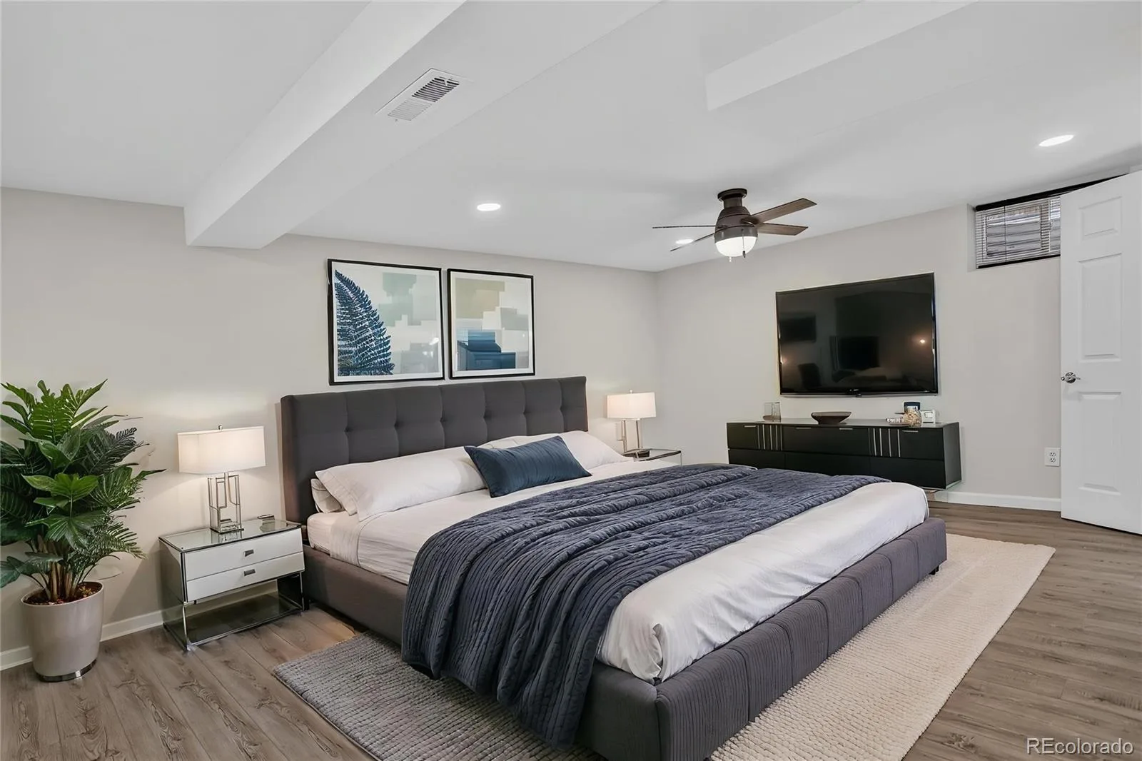 1843 S Pierson Court Lakewood CO 80232 | MLS #REC5300663 09302026152125 1600 36