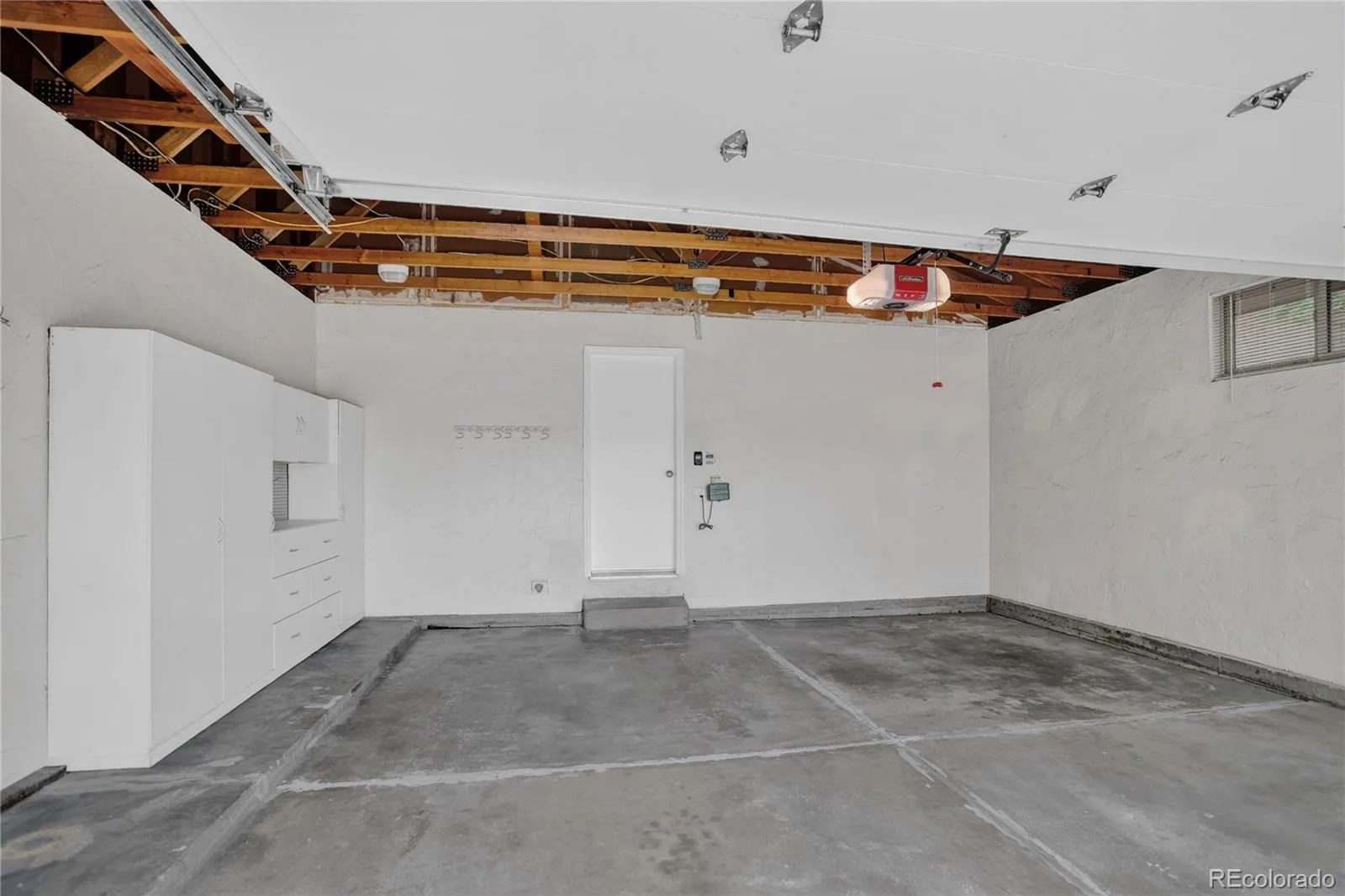 1843 S Pierson Court Lakewood CO 80232 | MLS #REC5300663 09302026152125 1600 40