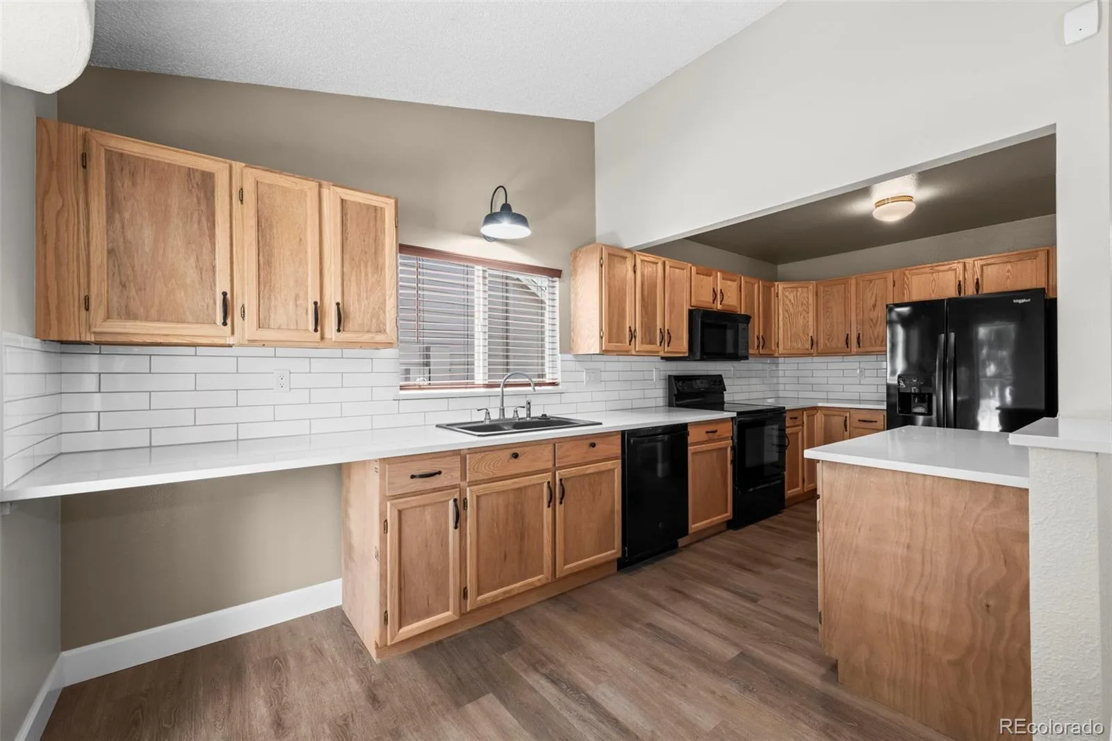 19837 E Brown Place Aurora CO 80013 | MLS #REC5301344 08042026185522 1600 7