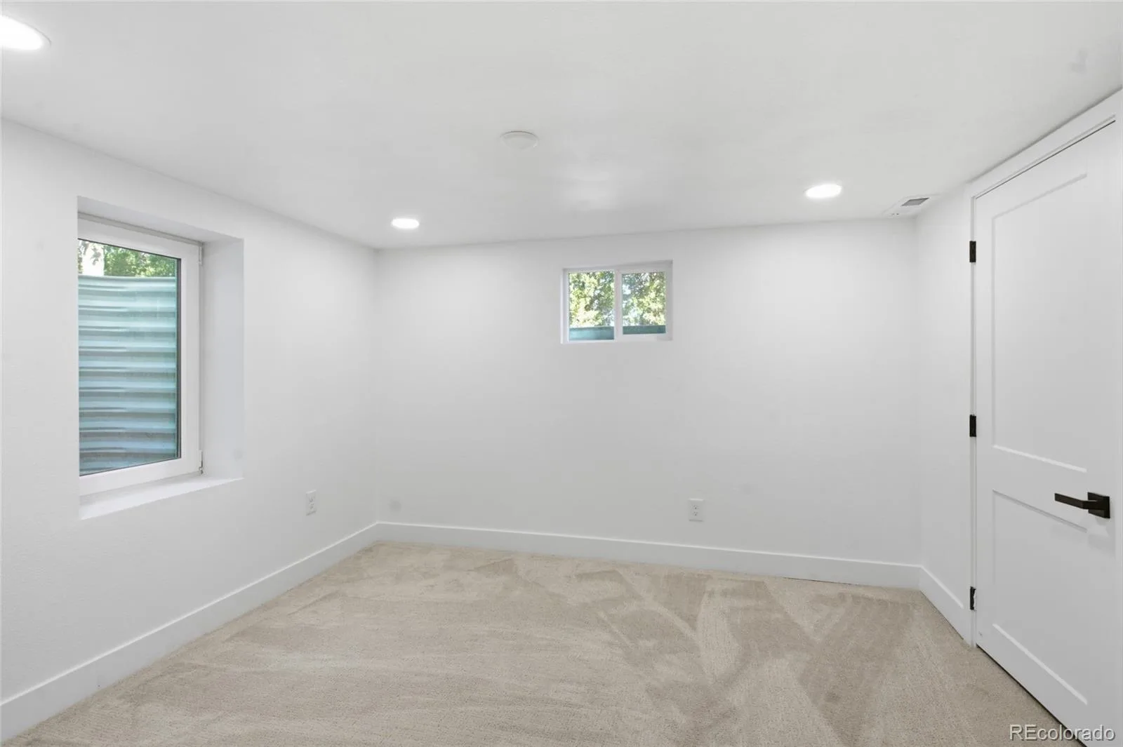 4992 Bryant Street Denver CO 80221 | MLS #REC5302715 08232026214100 1600 26