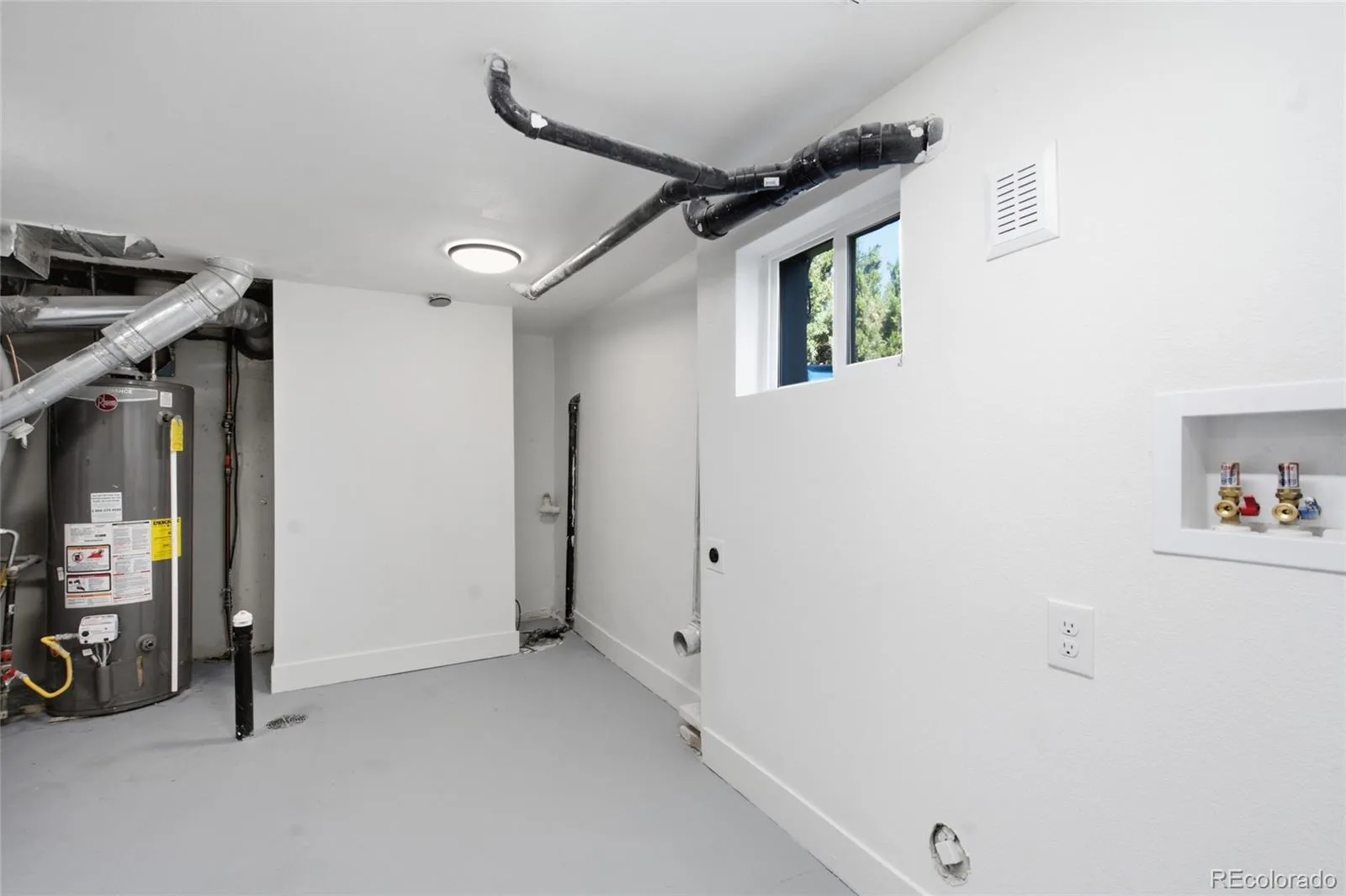 4992 Bryant Street Denver CO 80221 | MLS #REC5302715 08232026214100 1600 28