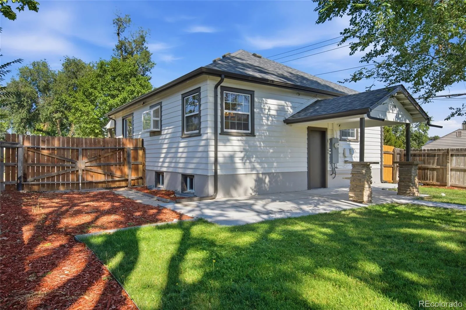 4992 Bryant Street Denver CO 80221 | MLS #REC5302715 08232026214100 1600 31