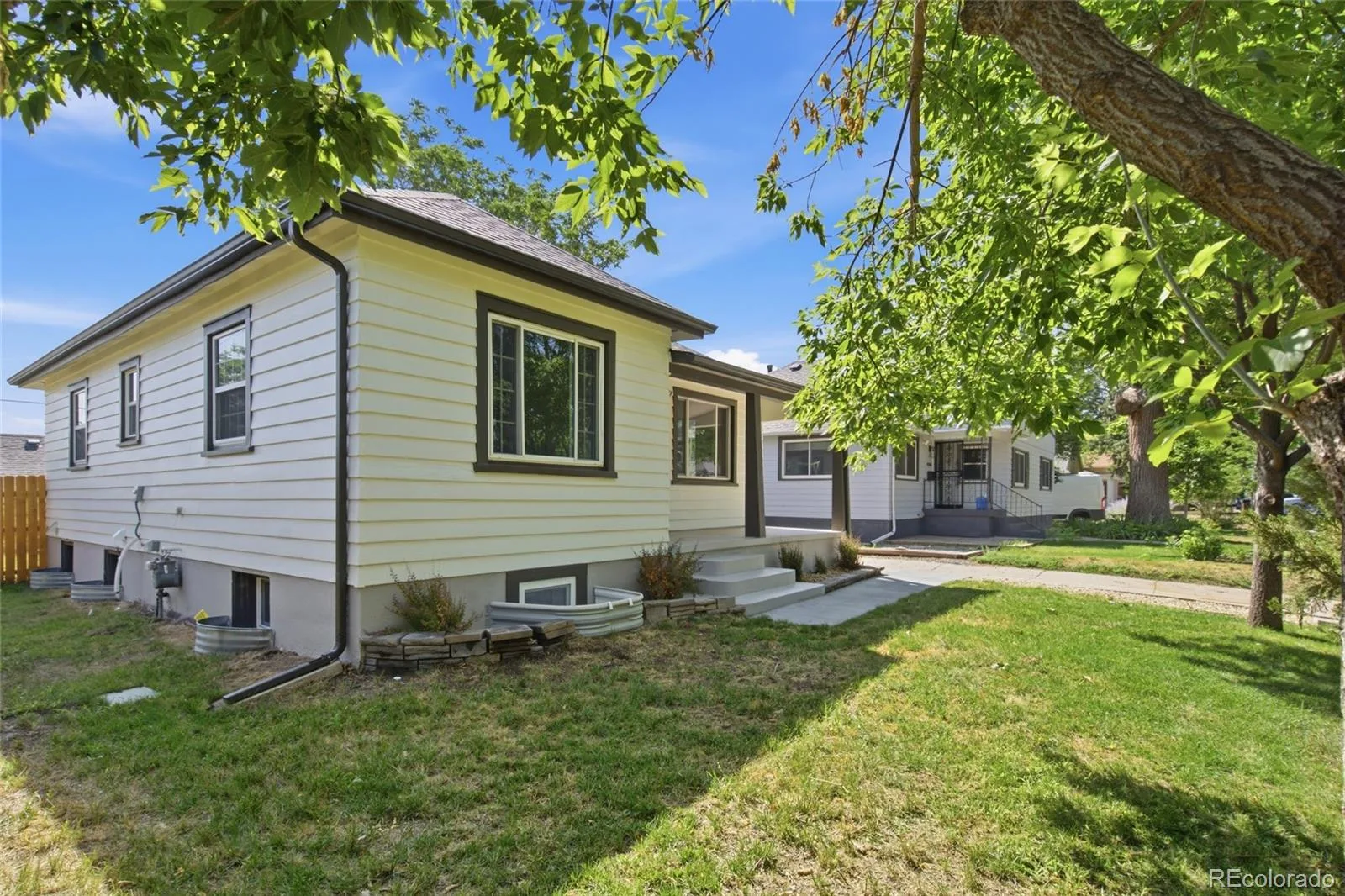 4992 Bryant Street Denver CO 80221 | MLS #REC5302715 08232026214100 1600 35