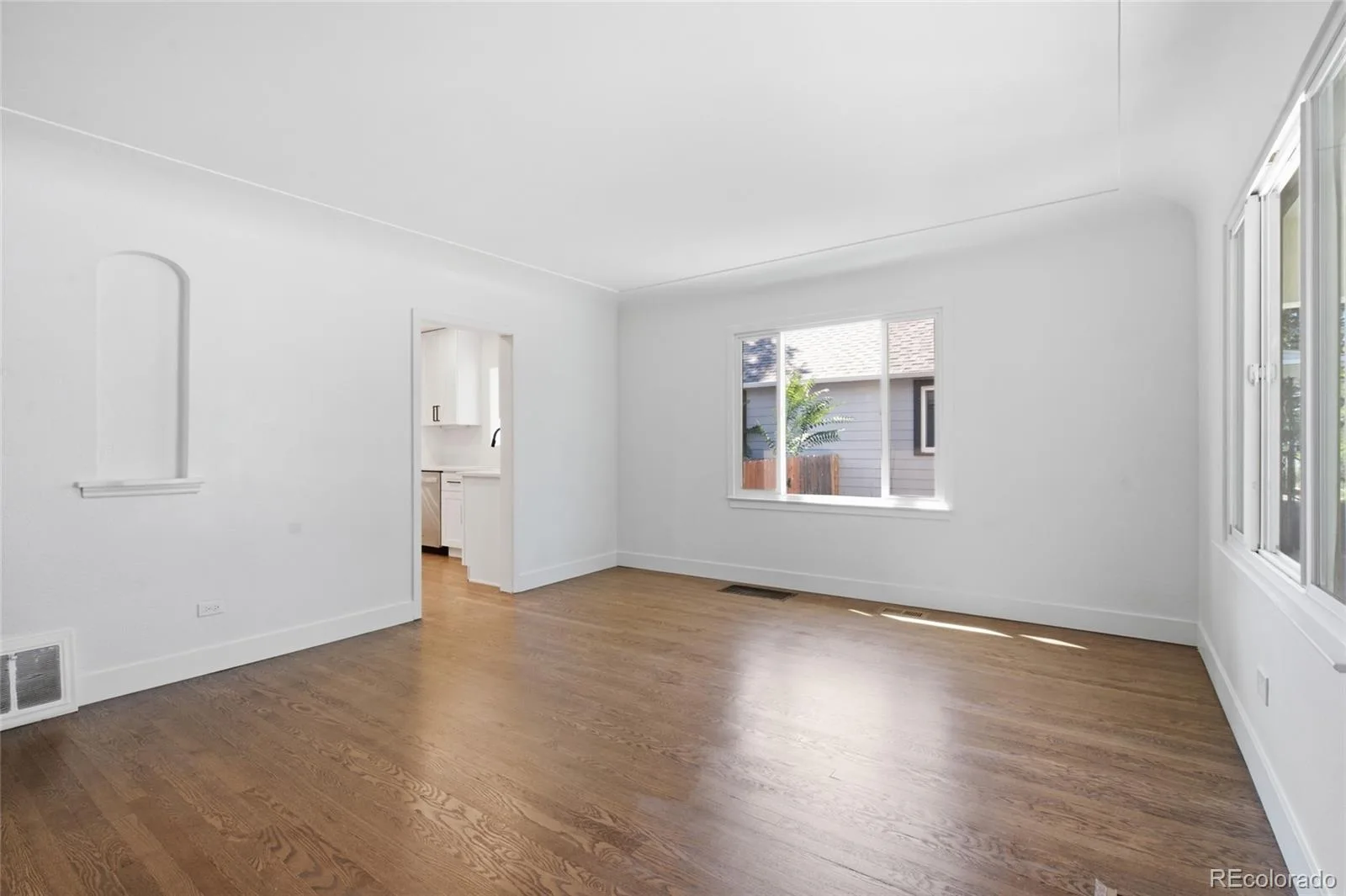4992 Bryant Street Denver CO 80221 | MLS #REC5302715 08232026214100 1600 5