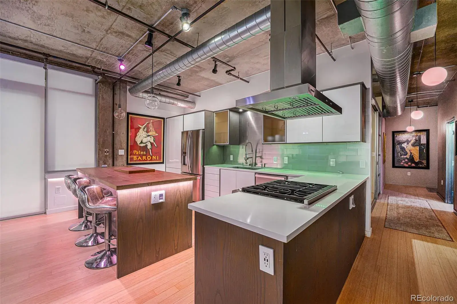 10282025035907 1600 17