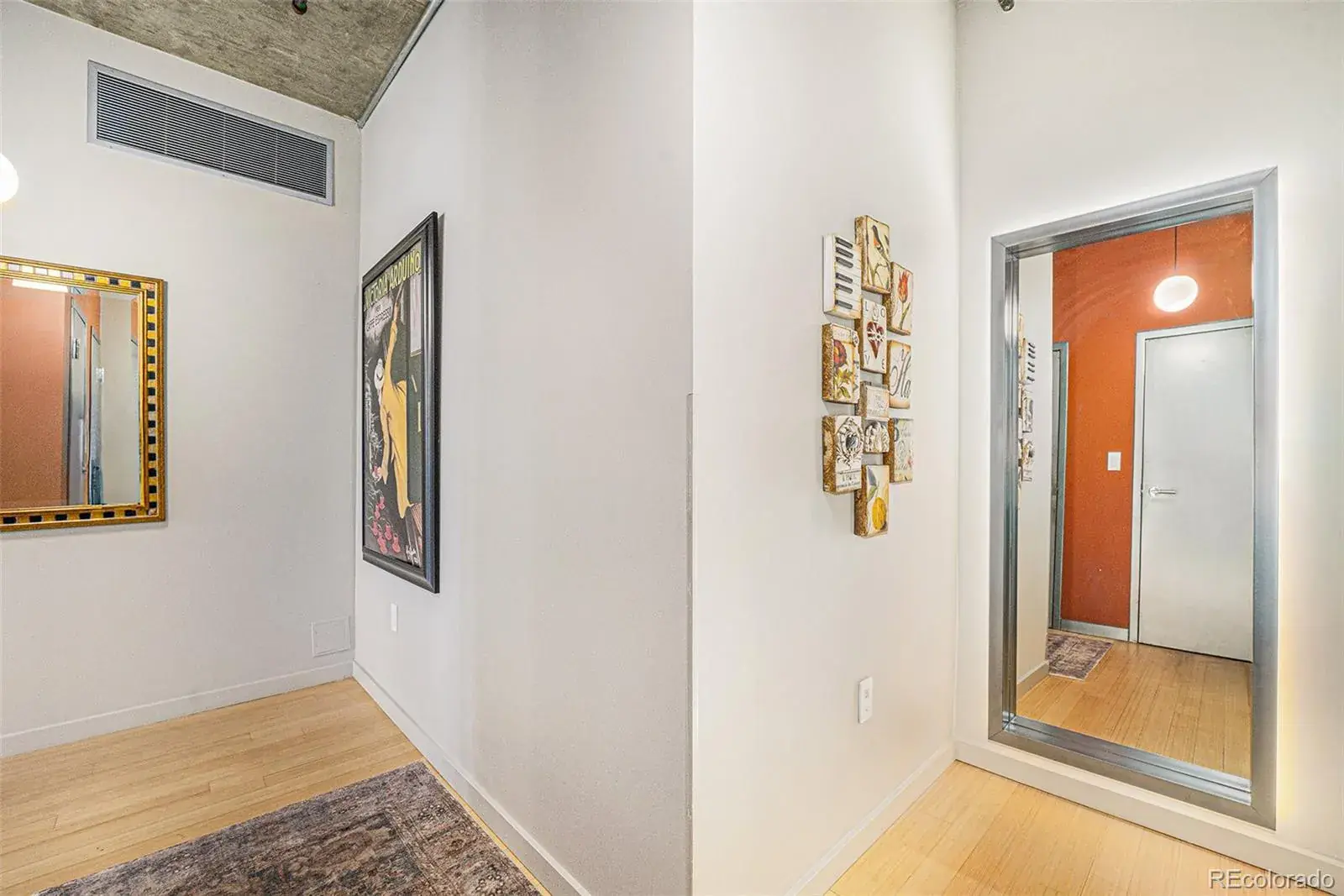 10282025035907 1600 31