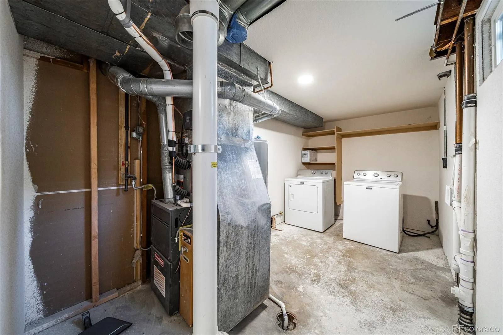 8711 Oakwood Street Westminster CO 80031 | MLS #REC5303105 08172026233219 1600 17