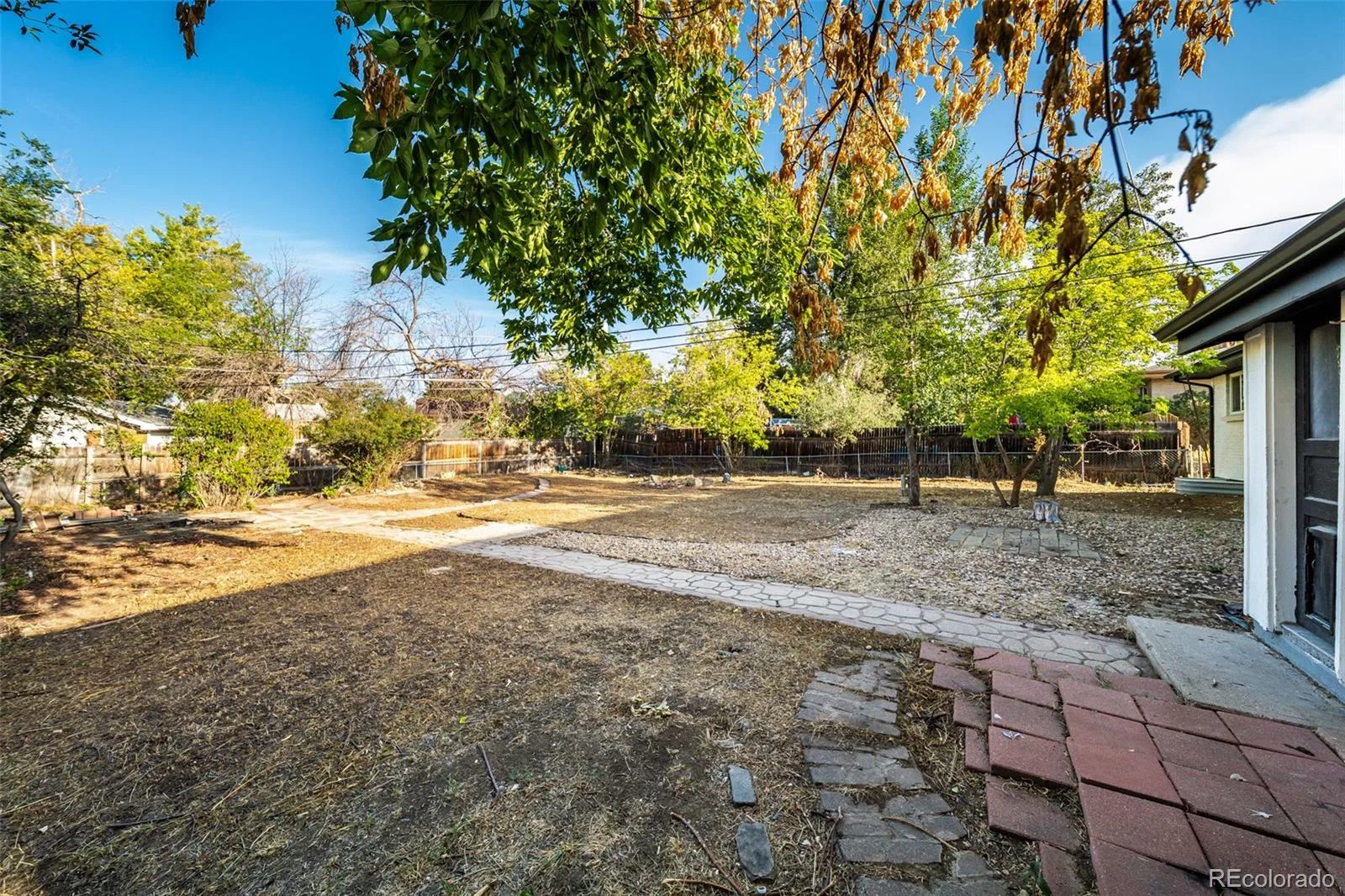 8711 Oakwood Street Westminster CO 80031 | MLS #REC5303105 08172026233219 1600 18