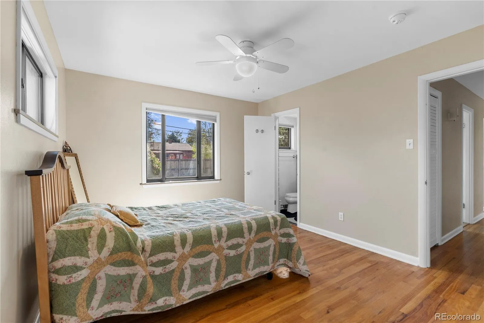 962 S Holly Street Denver CO 80246 MLS #REC5303149 04302026212829 1600 23