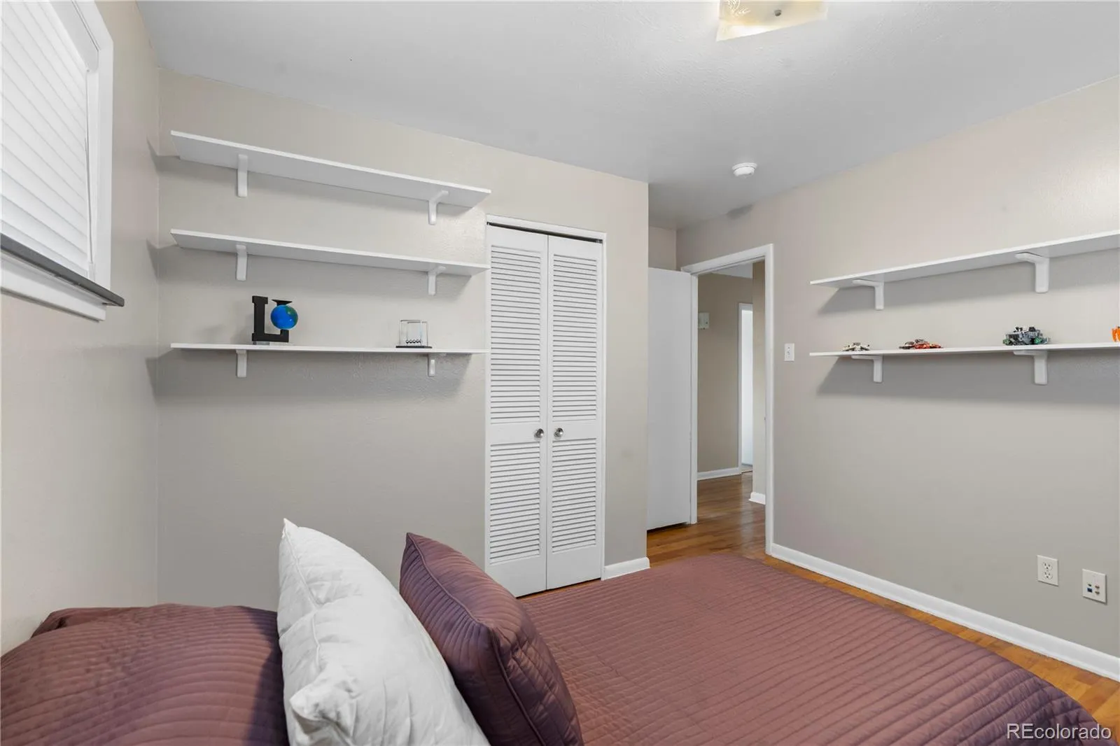 962 S Holly Street Denver CO 80246 MLS #REC5303149 04302026212829 1600 29