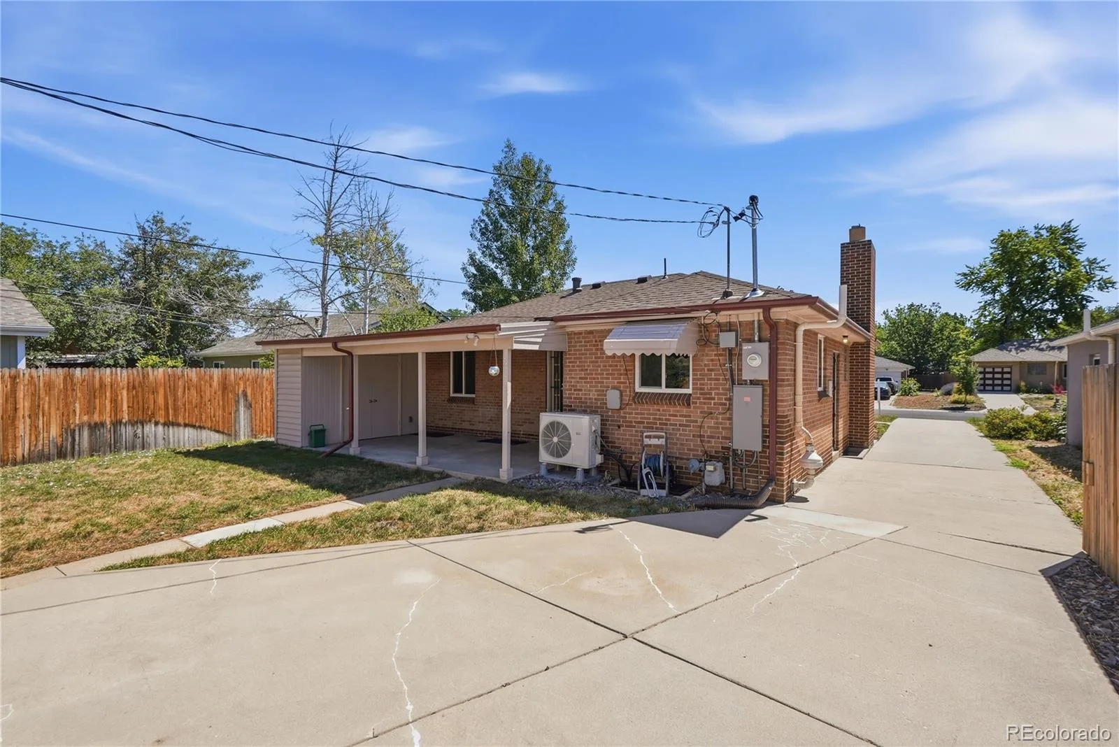 2127 Niagara Street Denver CO 80207 MLS #REC5304434 07162026000835 1600 30