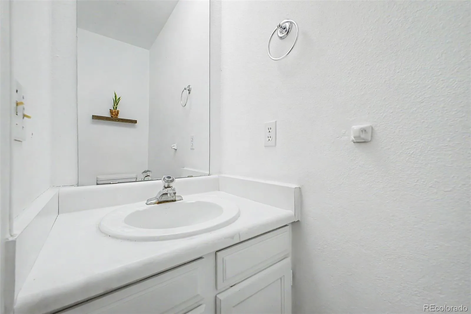 14292 E Hawaii Circle #D Aurora CO 80012 | MLS #REC5305442 08242026161049 1600 17