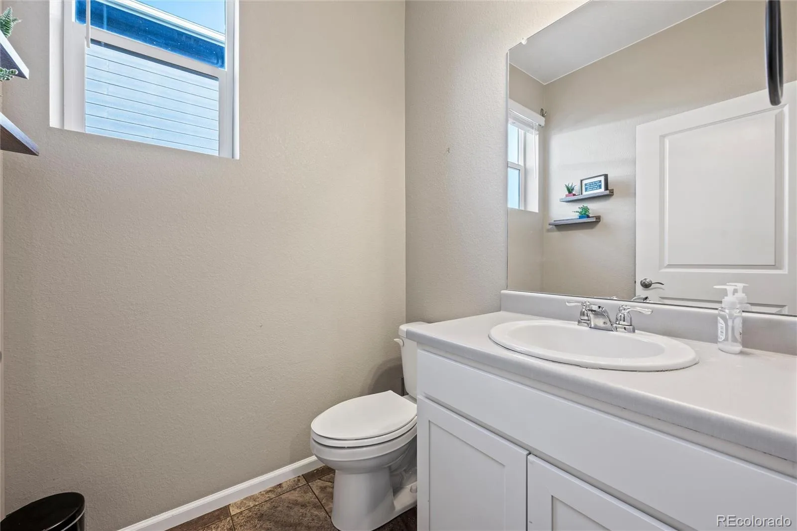 27089 E Cedar Avenue Aurora CO 80018 | MLS #REC5305475 07222026210815 1600 14