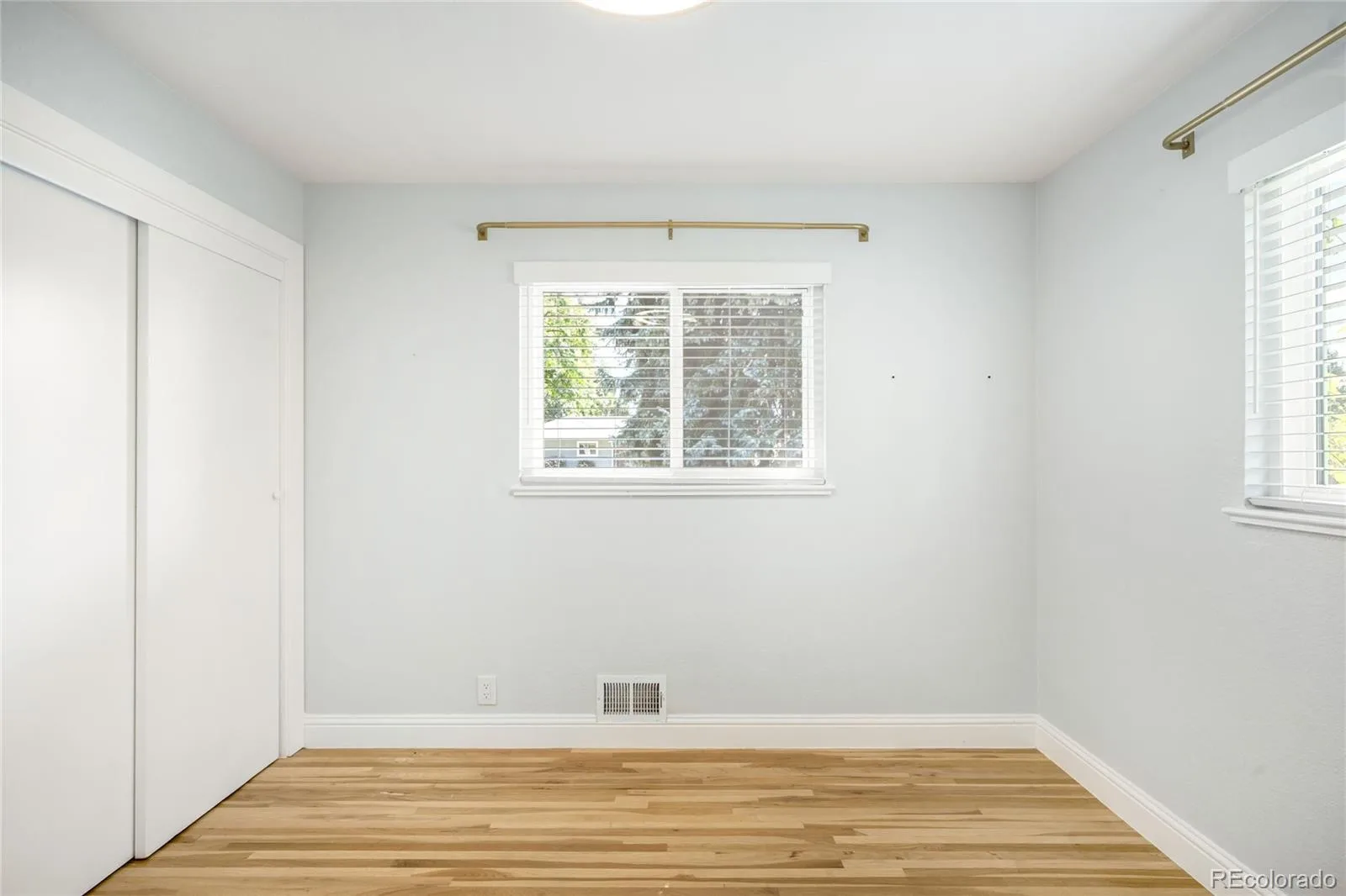 5105 E Atlantic Place Denver CO 80222 | MLS #REC5311180 10122026170608 1600 18
