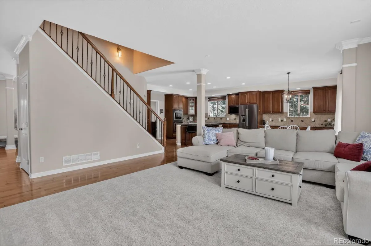 6012 S Ouray Street Aurora CO 80016 MLS #REC5311505 05112026200332 1200 19