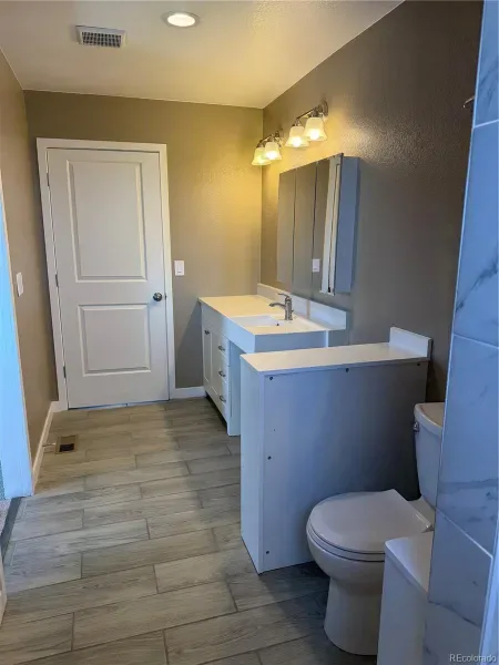 03102026194548 800 11